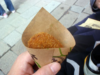 豚捨のコロッケ