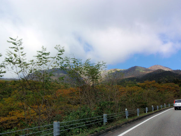 霧降高原へ
