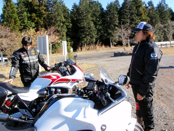 末飛登氏といかりんさん
