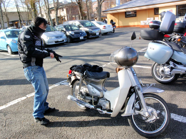 芋にぃちゃんさんとスーパーカブ９０カスタム