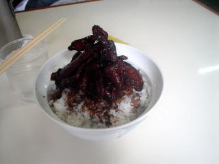 味処新橋の豚丼