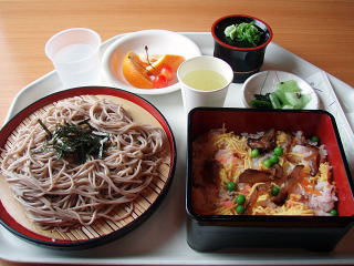 フェリーでの食事