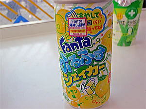 ファンタ　ふるふるシェイカー