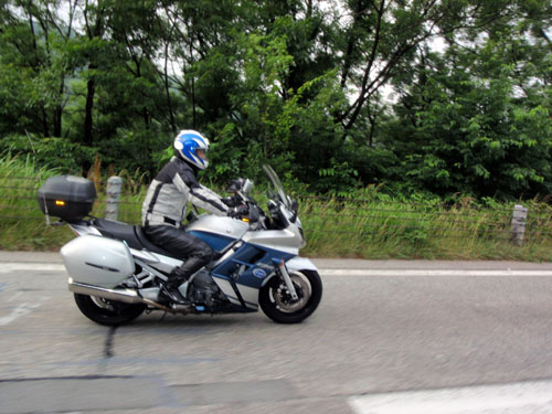 カメさんとFJR1300