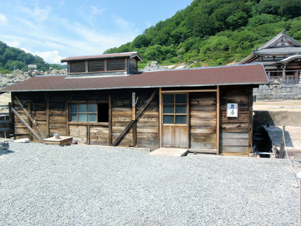 冷抜の湯（男湯）