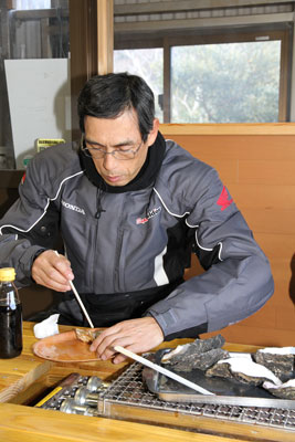 牡蠣に舌鼓のボルドーさん