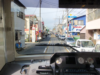 路面を走る江ノ電