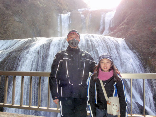 マスクを取るの忘れたぁ～！