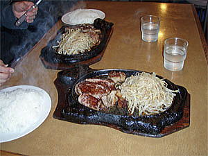 カウボーイズのステーキ