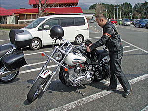 �n�[���[�_�r�b�h�\���@�e�w�c�h�@�_�C�i�@�R�T���N���f��