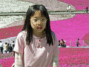羊山公園の芝桜前にて