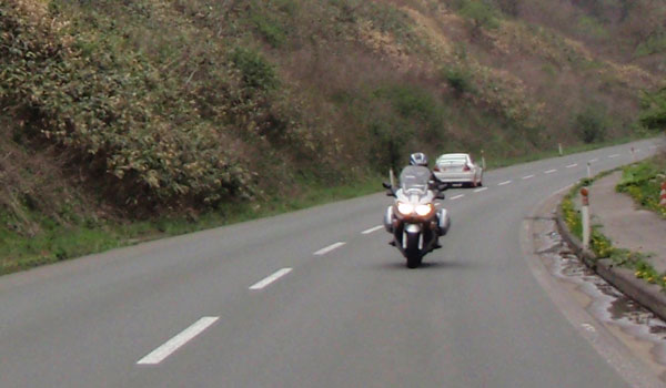 カメさんのＦＪＲ１３００