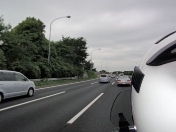 混雑する関越自動車道