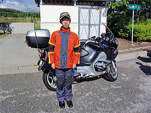 ストークスーツ