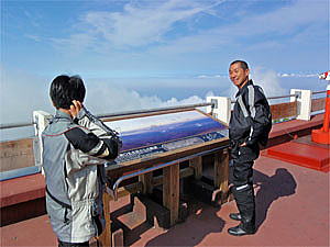 富士山の新五合目にて