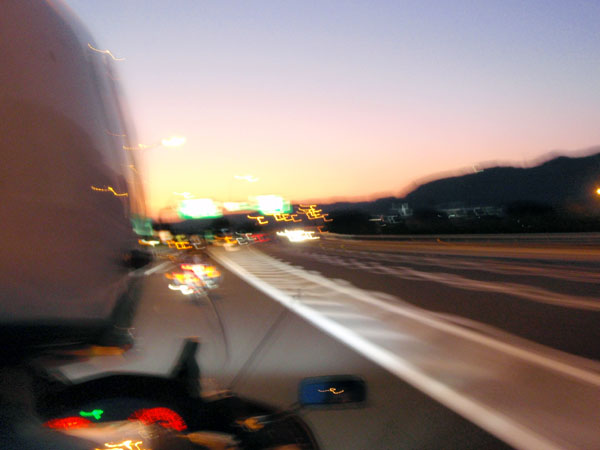 九州自動車道を南へ