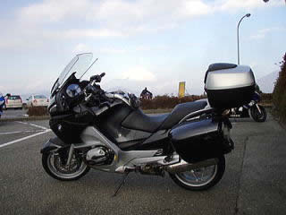 BMW R1200RTに標準装備されるパニアケース