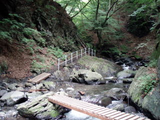 板敷渓谷