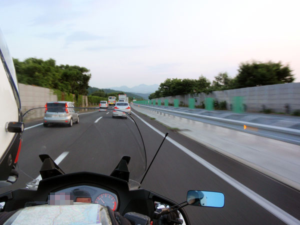 東北自動車道で大間崎を目指す