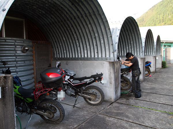 ライダーズイン奥物部