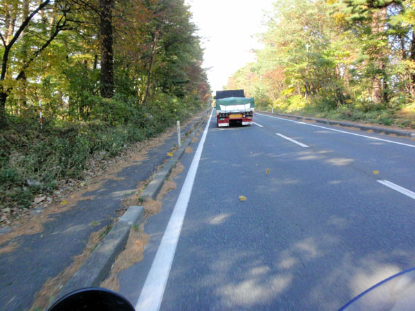 やっと郊外らしい風景に・・・