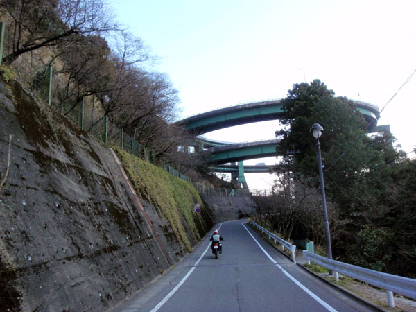 七滝ループ橋