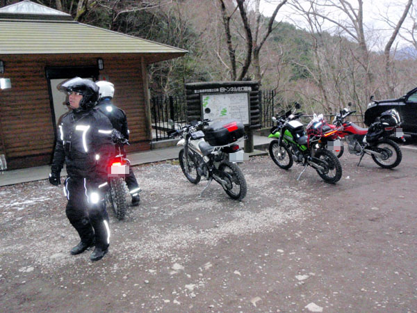 旧天城トンネルの休憩所