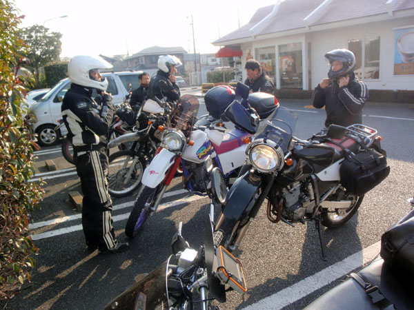 国道１２９号線のマックにて