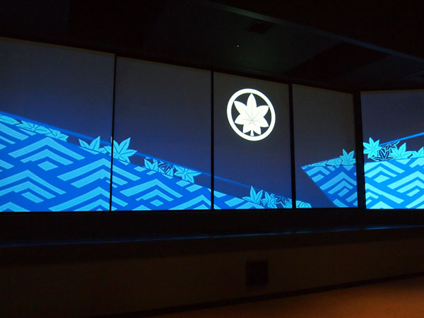 からくり映像のシアター