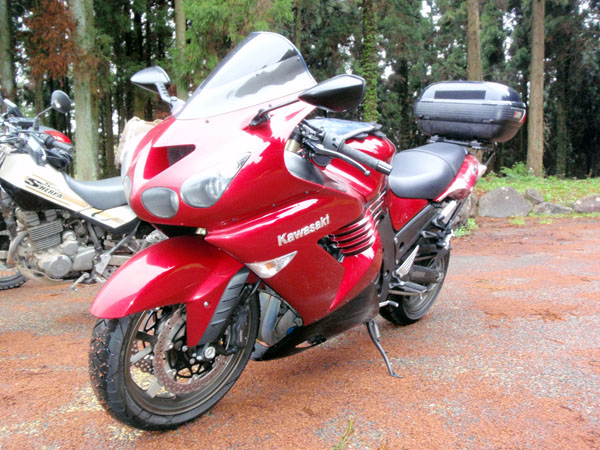 ＫＡＷＡＳＡＫＩ　ＺＺＲ１４００