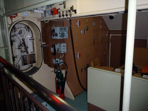 潜水艦の内部の様子