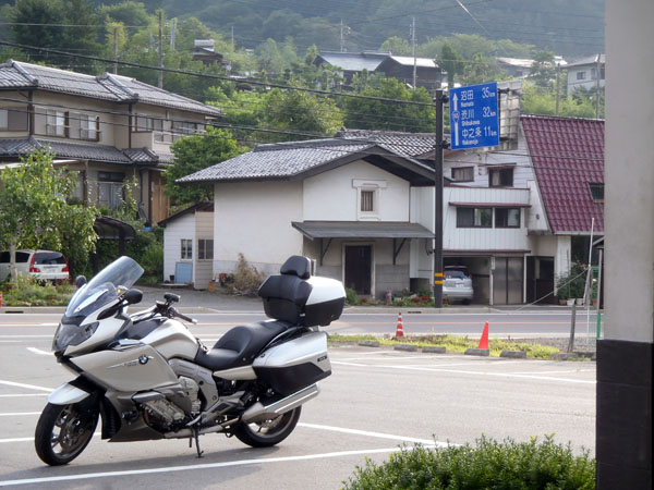 「きこり」の駐車場