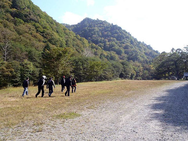 七入キャンプ場に到着