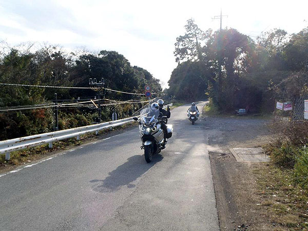 国道１３５号線の旧道にて