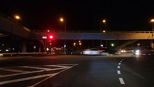 平出工業団地交差点