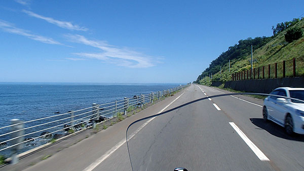 知床半島へ向かう道