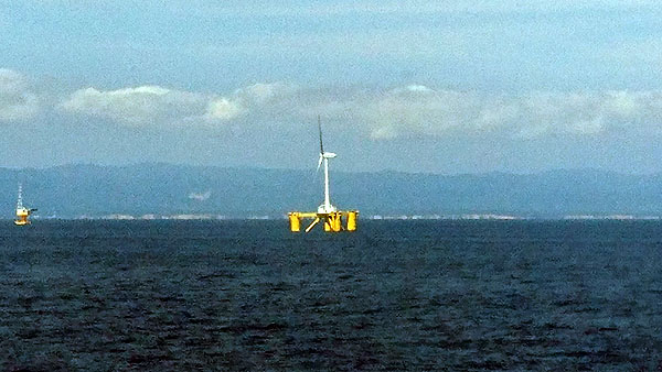 水上の風力発電施設