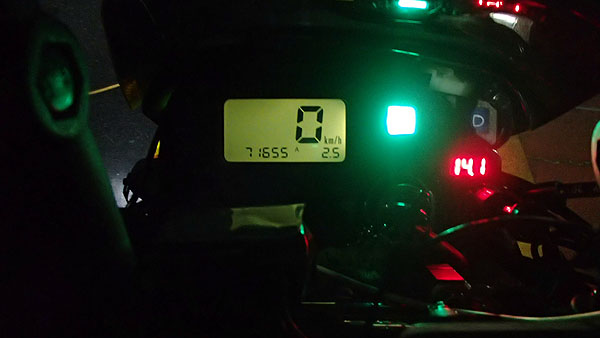 出発時のオドメーターは７１，６５２ｋｍ