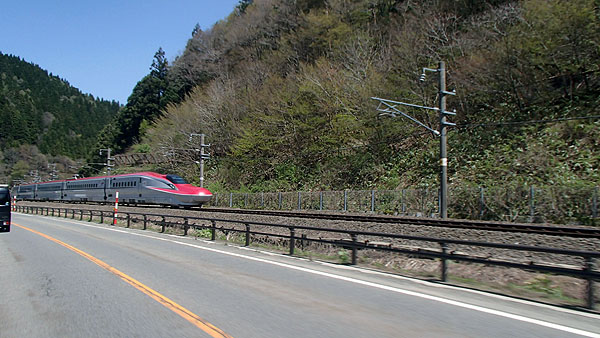 秋田こまち（新幹線）と遭遇