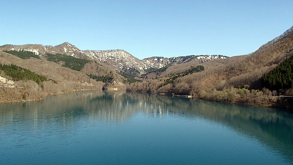 国道３４１号線沿いの景色