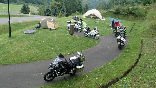 「絵本の里　家族旅行村キャンプ場」