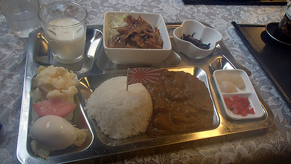 護衛艦ちくまカレー